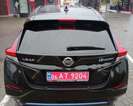 Черный Ниссан Лиф, объемом двигателя 0 л и пробегом 96 тыс. км за 13700 $, фото 4 на Automoto.ua