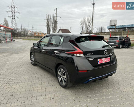 Чорний Ніссан Ліф, об'ємом двигуна 0 л та пробігом 57 тис. км за 14300 $, фото 6 на Automoto.ua