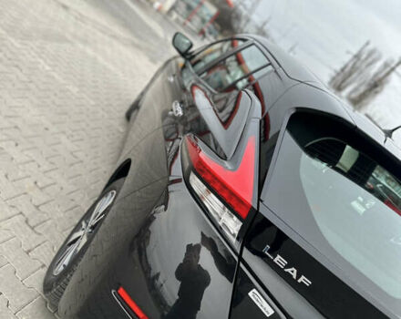 Чорний Ніссан Ліф, об'ємом двигуна 0 л та пробігом 57 тис. км за 14300 $, фото 12 на Automoto.ua