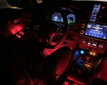 Черный Ниссан Лиф, объемом двигателя 0 л и пробегом 30 тыс. км за 16000 $, фото 2 на Automoto.ua