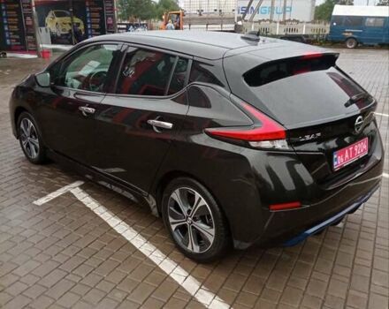 Черный Ниссан Лиф, объемом двигателя 0 л и пробегом 96 тыс. км за 13700 $, фото 3 на Automoto.ua