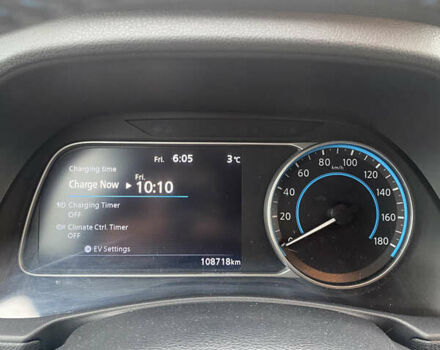 Черный Ниссан Лиф, объемом двигателя 0 л и пробегом 108 тыс. км за 19500 $, фото 15 на Automoto.ua