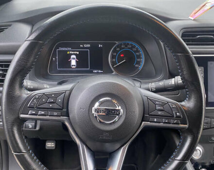 Черный Ниссан Лиф, объемом двигателя 0 л и пробегом 108 тыс. км за 19500 $, фото 1 на Automoto.ua