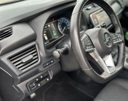 Чорний Ніссан Ліф, об'ємом двигуна 0 л та пробігом 57 тис. км за 14300 $, фото 32 на Automoto.ua