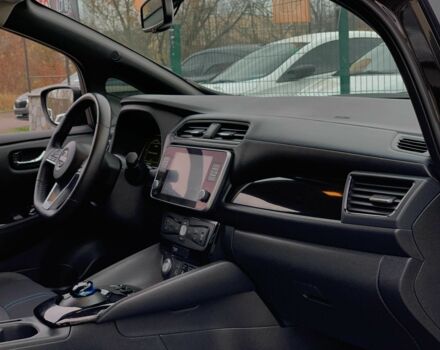 Черный Ниссан Лиф, объемом двигателя 0 л и пробегом 73 тыс. км за 15455 $, фото 15 на Automoto.ua