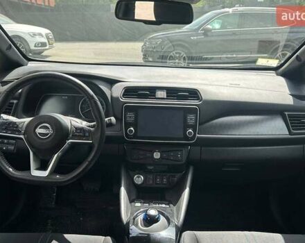 Черный Ниссан Лиф, объемом двигателя 0 л и пробегом 15 тыс. км за 21700 $, фото 12 на Automoto.ua