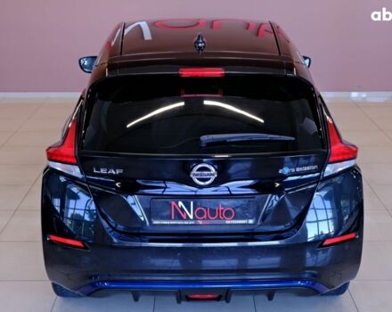 Черный Ниссан Лиф, объемом двигателя 0 л и пробегом 126 тыс. км за 15900 $, фото 5 на Automoto.ua