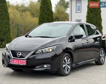 Чорний Ніссан Ліф, об'ємом двигуна 0 л та пробігом 29 тис. км за 15200 $, фото 6 на Automoto.ua