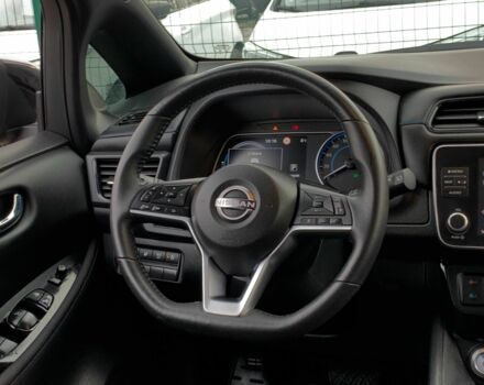 Черный Ниссан Лиф, объемом двигателя 0 л и пробегом 73 тыс. км за 15455 $, фото 16 на Automoto.ua