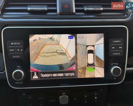 Черный Ниссан Лиф, объемом двигателя 0 л и пробегом 73 тыс. км за 15950 $, фото 3 на Automoto.ua