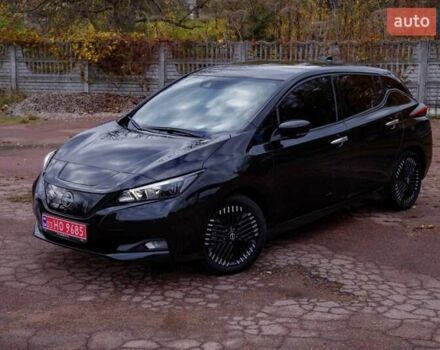 Черный Ниссан Лиф, объемом двигателя 0 л и пробегом 73 тыс. км за 15950 $, фото 9 на Automoto.ua