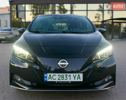 Черный Ниссан Лиф, объемом двигателя 0 л и пробегом 28 тыс. км за 21000 $, фото 1 на Automoto.ua