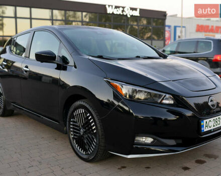 Черный Ниссан Лиф, объемом двигателя 0 л и пробегом 28 тыс. км за 21000 $, фото 54 на Automoto.ua