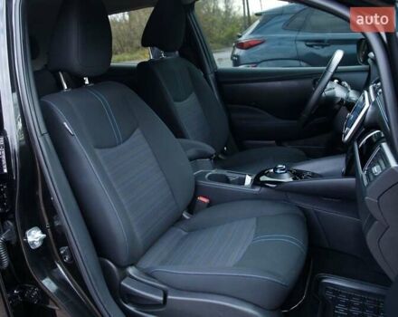 Черный Ниссан Лиф, объемом двигателя 0 л и пробегом 73 тыс. км за 15950 $, фото 69 на Automoto.ua