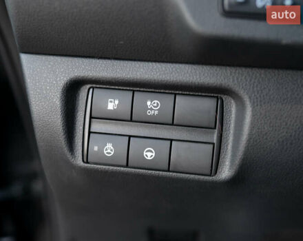 Черный Ниссан Лиф, объемом двигателя 0 л и пробегом 28 тыс. км за 21000 $, фото 31 на Automoto.ua