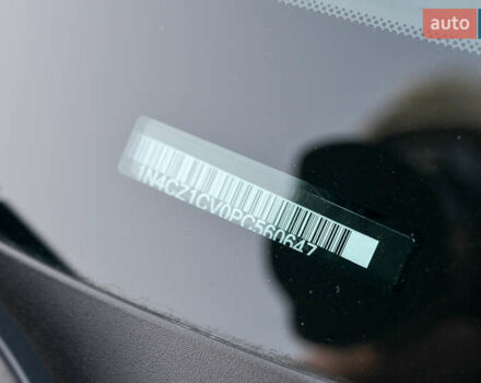 Черный Ниссан Лиф, объемом двигателя 0 л и пробегом 28 тыс. км за 21000 $, фото 13 на Automoto.ua