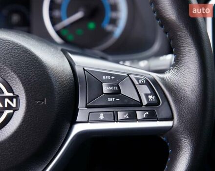 Черный Ниссан Лиф, объемом двигателя 0 л и пробегом 73 тыс. км за 15950 $, фото 55 на Automoto.ua