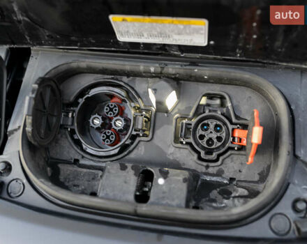 Черный Ниссан Лиф, объемом двигателя 0 л и пробегом 28 тыс. км за 21000 $, фото 52 на Automoto.ua