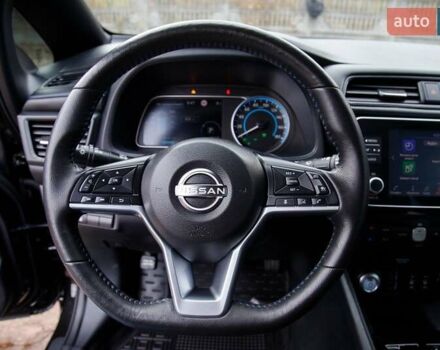 Черный Ниссан Лиф, объемом двигателя 0 л и пробегом 73 тыс. км за 15950 $, фото 56 на Automoto.ua