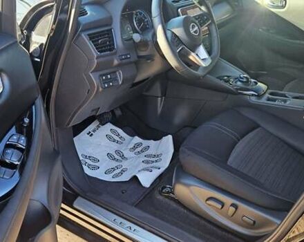 Чорний Ніссан Ліф, об'ємом двигуна 0 л та пробігом 7 тис. км за 21000 $, фото 10 на Automoto.ua