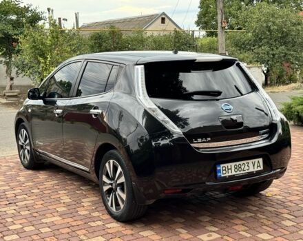 Чорний Ніссан Ліф, об'ємом двигуна 0 л та пробігом 127 тис. км за 7700 $, фото 3 на Automoto.ua