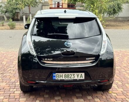 Чорний Ніссан Ліф, об'ємом двигуна 0 л та пробігом 127 тис. км за 7700 $, фото 4 на Automoto.ua