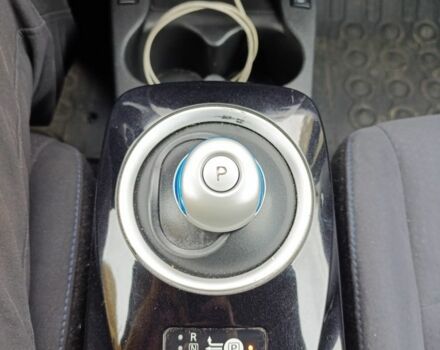 Черный Ниссан Лиф, объемом двигателя 0 л и пробегом 85 тыс. км за 8800 $, фото 1 на Automoto.ua