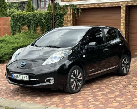 Чорний Ніссан Ліф, об'ємом двигуна 0 л та пробігом 127 тис. км за 7700 $, фото 2 на Automoto.ua