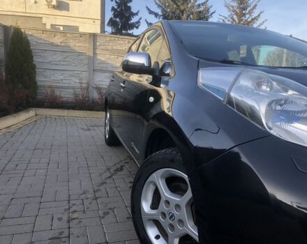 Черный Ниссан Лиф, объемом двигателя 0 л и пробегом 146 тыс. км за 7000 $, фото 4 на Automoto.ua