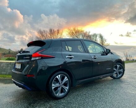 Черный Ниссан Лиф, объемом двигателя 0 л и пробегом 103 тыс. км за 12400 $, фото 3 на Automoto.ua