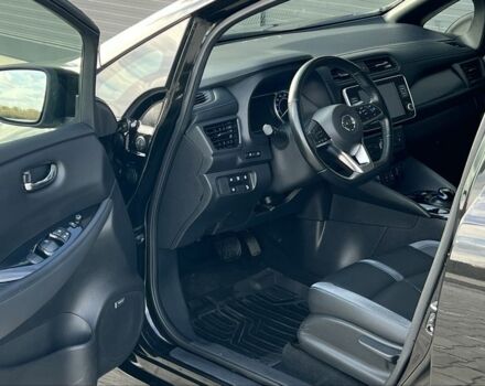 Черный Ниссан Лиф, объемом двигателя 0 л и пробегом 82 тыс. км за 16800 $, фото 12 на Automoto.ua