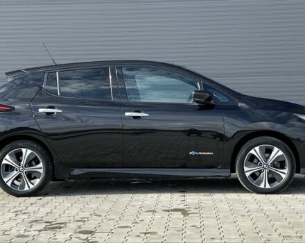 Черный Ниссан Лиф, объемом двигателя 0 л и пробегом 82 тыс. км за 16800 $, фото 5 на Automoto.ua