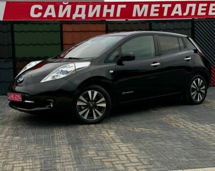 Черный Ниссан Лиф, объемом двигателя 0 л и пробегом 102 тыс. км за 7500 $, фото 2 на Automoto.ua