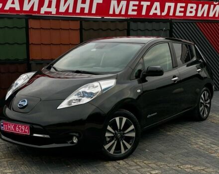 Черный Ниссан Лиф, объемом двигателя 0 л и пробегом 102 тыс. км за 7500 $, фото 1 на Automoto.ua