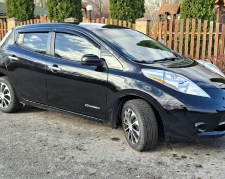 Черный Ниссан Лиф, объемом двигателя 0 л и пробегом 156 тыс. км за 8000 $, фото 1 на Automoto.ua