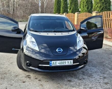 Черный Ниссан Лиф, объемом двигателя 0 л и пробегом 156 тыс. км за 8000 $, фото 16 на Automoto.ua