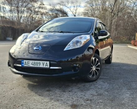 Черный Ниссан Лиф, объемом двигателя 0 л и пробегом 156 тыс. км за 8000 $, фото 4 на Automoto.ua