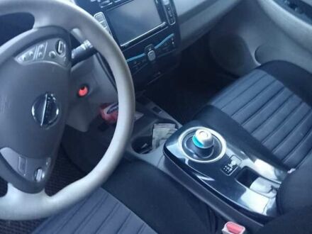 Чорний Ніссан Ліф, об'ємом двигуна 0 л та пробігом 130 тис. км за 7600 $, фото 1 на Automoto.ua