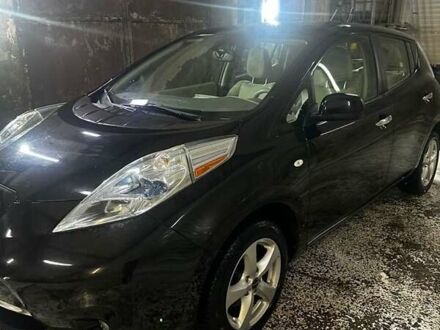 Черный Ниссан Лиф, объемом двигателя 0 л и пробегом 130 тыс. км за 5400 $, фото 1 на Automoto.ua