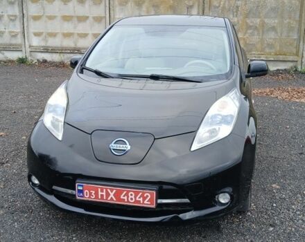 Черный Ниссан Лиф, объемом двигателя 0 л и пробегом 86 тыс. км за 4000 $, фото 1 на Automoto.ua