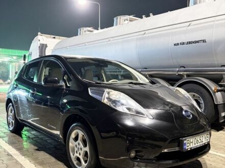 Черный Ниссан Лиф, объемом двигателя 0 л и пробегом 79 тыс. км за 4800 $, фото 1 на Automoto.ua