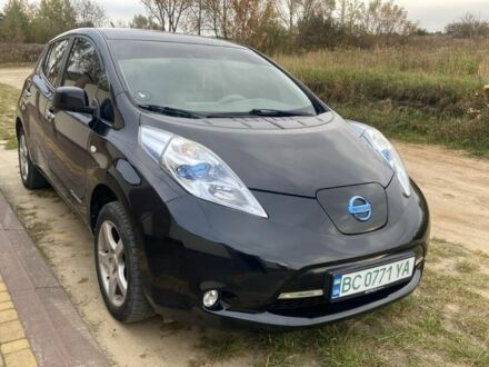 Черный Ниссан Лиф, объемом двигателя 0 л и пробегом 114 тыс. км за 5200 $, фото 1 на Automoto.ua