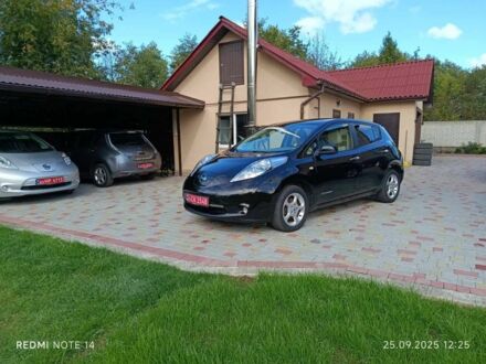 Черный Ниссан Лиф, объемом двигателя 0 л и пробегом 120 тыс. км за 4350 $, фото 1 на Automoto.ua