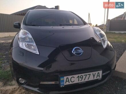 Черный Ниссан Лиф, объемом двигателя 0 л и пробегом 157 тыс. км за 4700 $, фото 1 на Automoto.ua