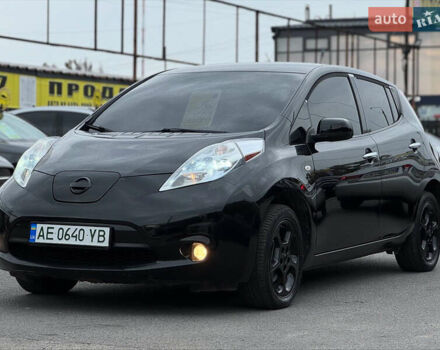 Черный Ниссан Лиф, объемом двигателя 0 л и пробегом 155 тыс. км за 4900 $, фото 1 на Automoto.ua