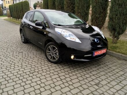 Чорний Ніссан Ліф, об'ємом двигуна 0 л та пробігом 150 тис. км за 4250 $, фото 1 на Automoto.ua