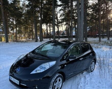 Чорний Ніссан Ліф, об'ємом двигуна 0 л та пробігом 107 тис. км за 3750 $, фото 1 на Automoto.ua
