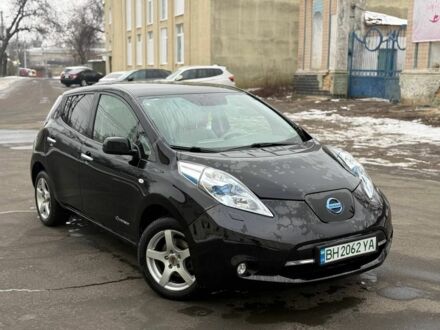 Черный Ниссан Лиф, объемом двигателя 0 л и пробегом 163 тыс. км за 3900 $, фото 1 на Automoto.ua