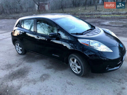 Черный Ниссан Лиф, объемом двигателя 0 л и пробегом 194 тыс. км за 3950 $, фото 1 на Automoto.ua