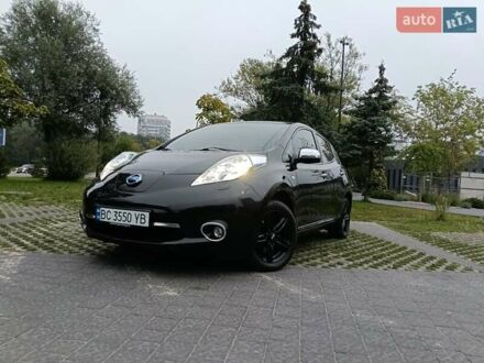 Черный Ниссан Лиф, объемом двигателя 0 л и пробегом 147 тыс. км за 6500 $, фото 1 на Automoto.ua